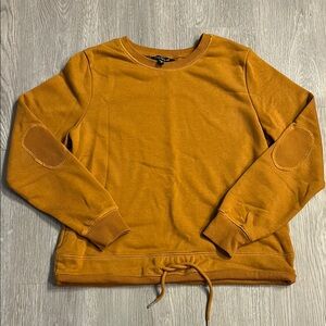 SALE🎈4/$10🎈Women’s Sweatshirt